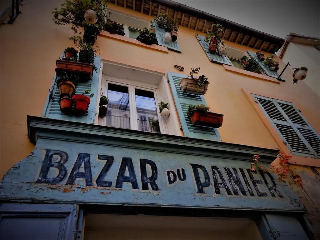 Gæstehus Bnb Vieux Port Panier Jardin Bed and Breakfast Marseille