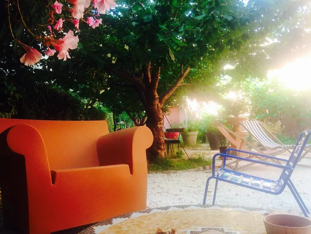 Guest house Vieux Port Panier Jardin Hotel Marseille France
