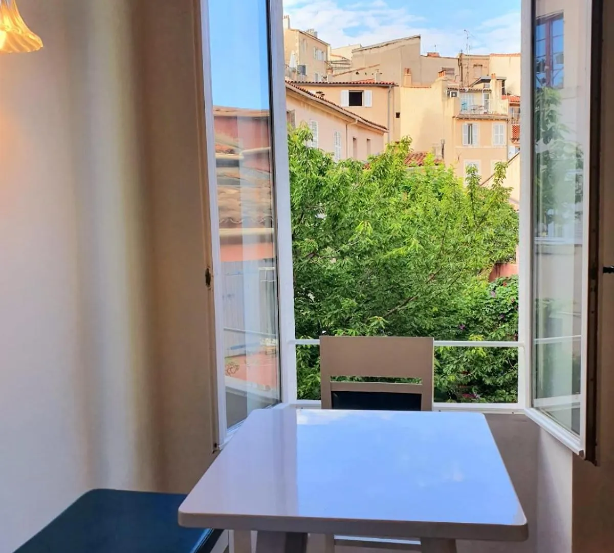 Vieux Port Panier Jardin Hotel Marseille Guest house